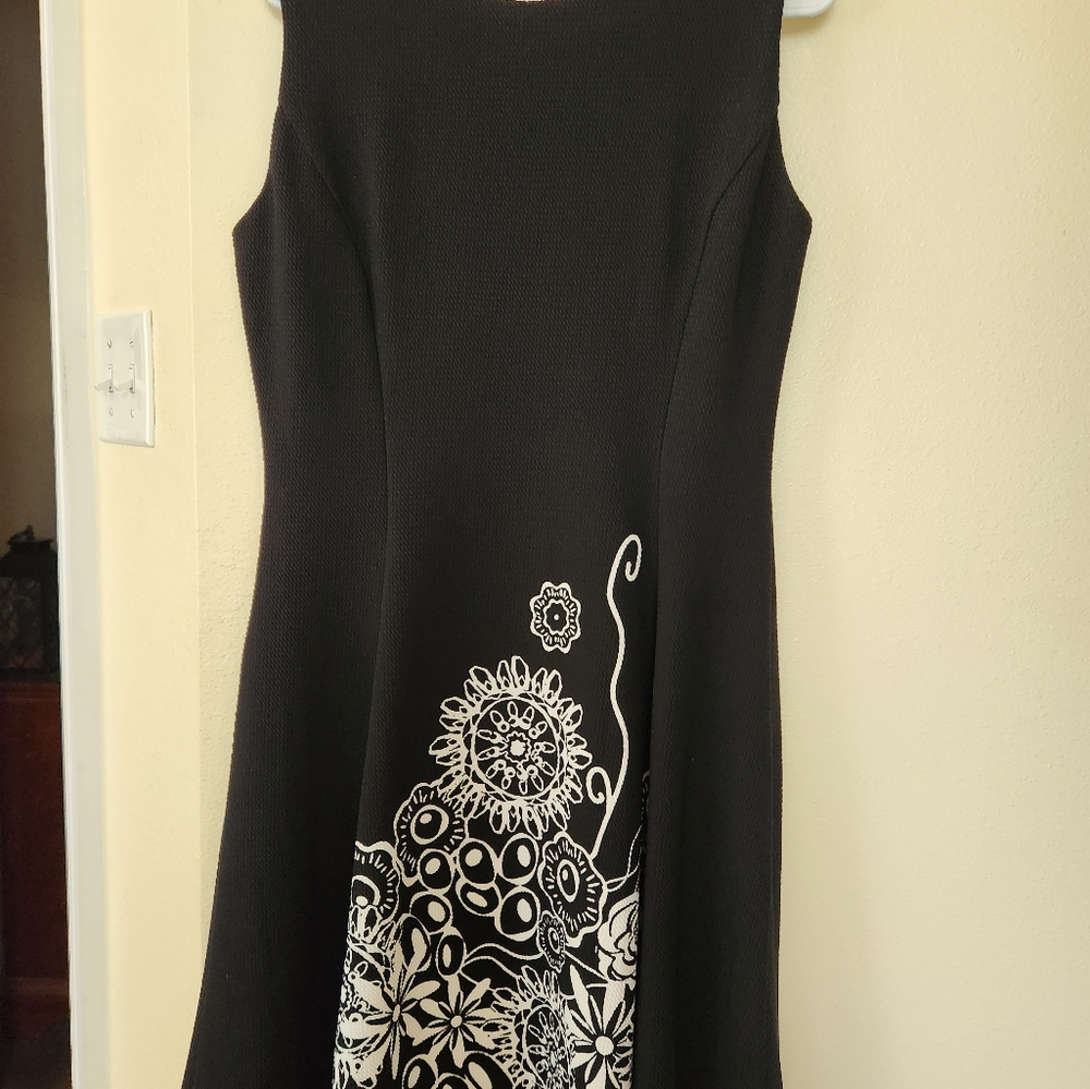 Allison Daley dress